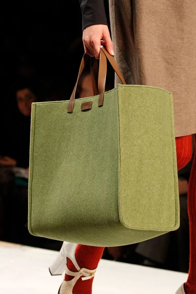 Look 54